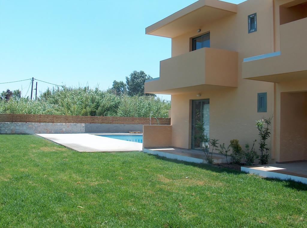 Gerona Mare Apartments Gerani  部屋 写真